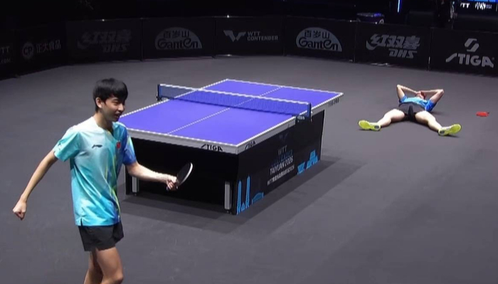3-2惊险逆转晋级正赛：17岁左手新星李和宸在太原